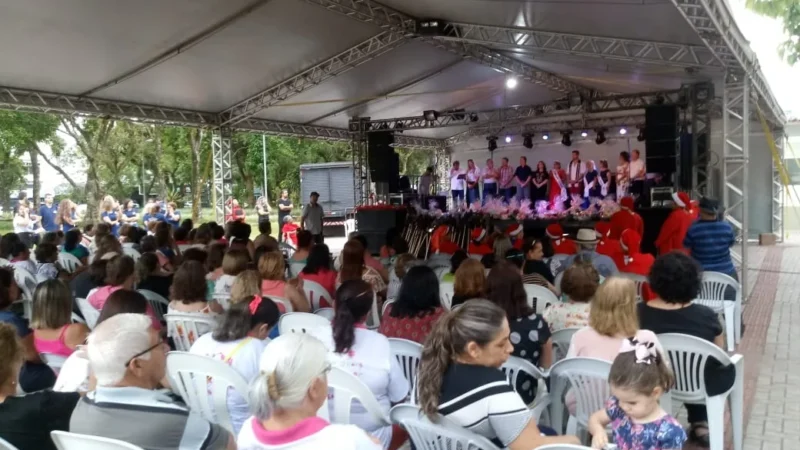Lançamento do Natal Verão tem beleza e alegria