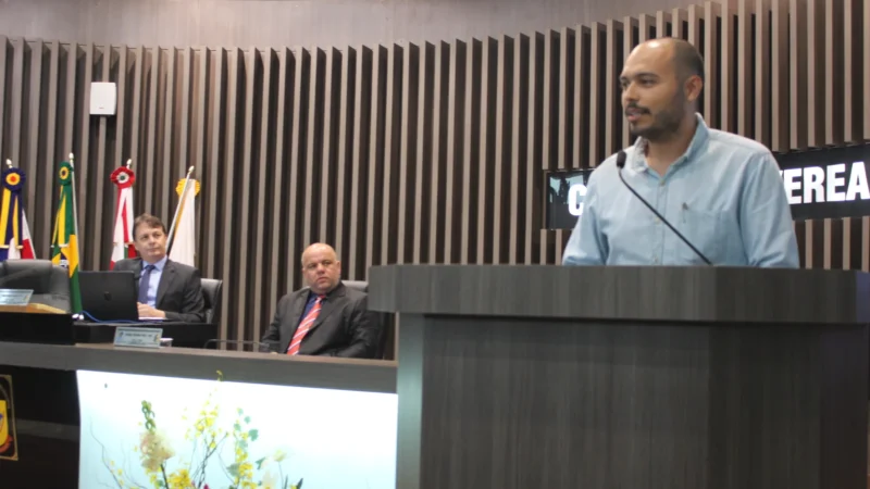 Professor da UFSC apresenta projetos para desenvolver Agricultura Urbana aos vereadores