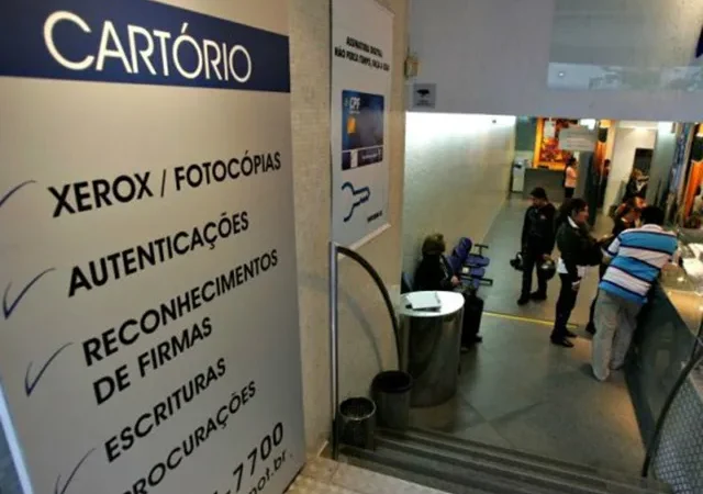 Nova lei facilita reconhecimento de firma e autenticações