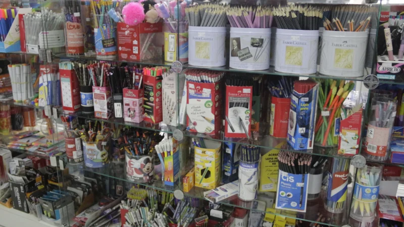 Dicas na hora de comprar material escolar