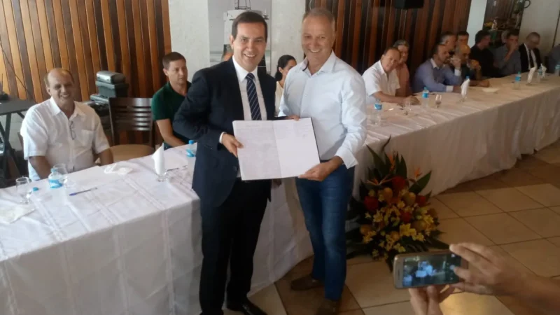 Lale assume presidência da Amesc