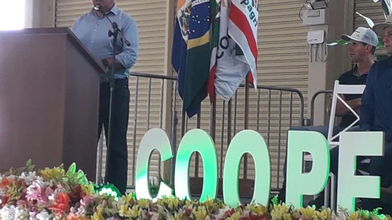 EVERALDO SILVEIRA: Em evento da Cooperja, secretário Gouveia fala em técnico para Cidasc