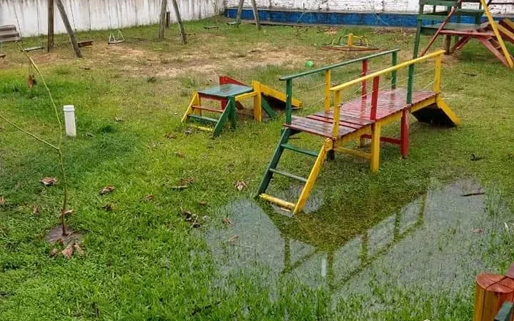 Pais querem reforma de creche