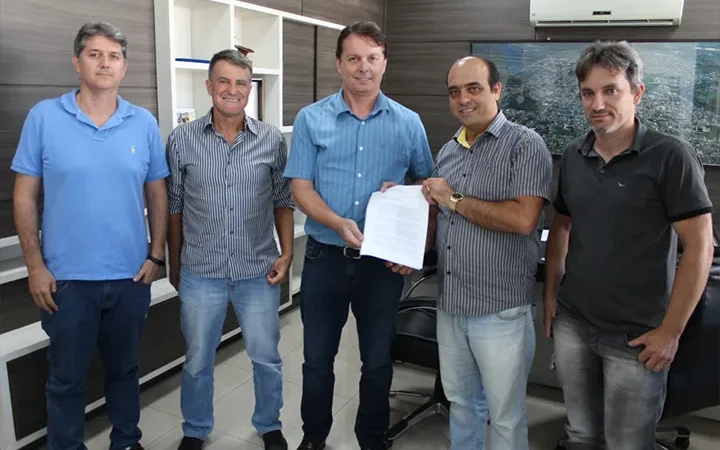 Presidente recebe visita de membros do Fórum de Segurança