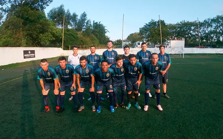 Contato Sport Club empata com o Skoltreepps e enfrenta o Milan na Copa Ouro