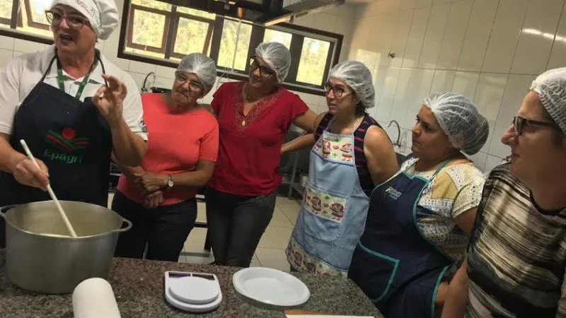 Morro Grande incentiva produção de derivados do leite