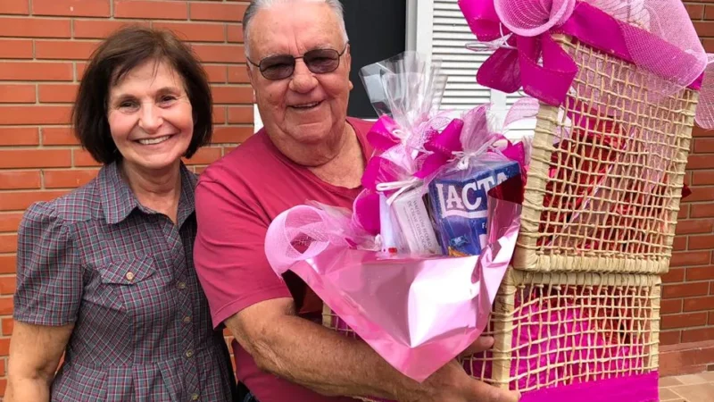 Postos Rizzotto entrega prêmios da promoção de Dia das Mães