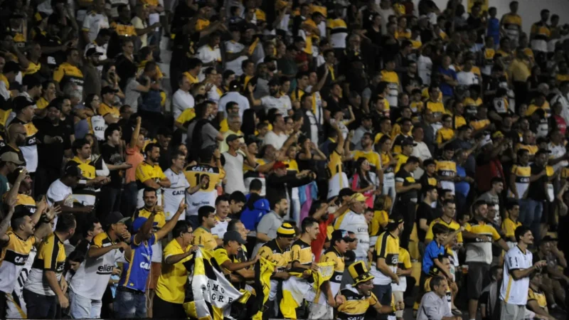 Criciúma faz promoção de ingressos na partida contra Vila Nova