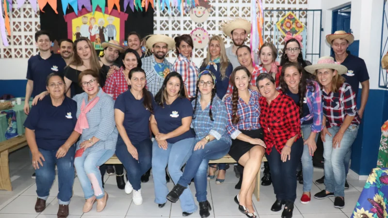 CRAS realizou confraternização para estreitar laços de amizade