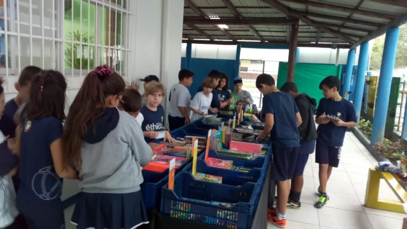 Em Jacinto Machado, Feira do livro teve início hoje