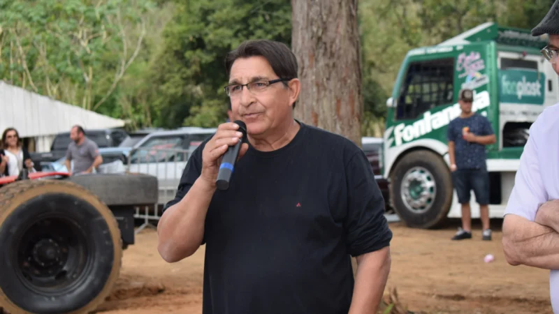 Festival de Arrancadão em Jacinto Machado