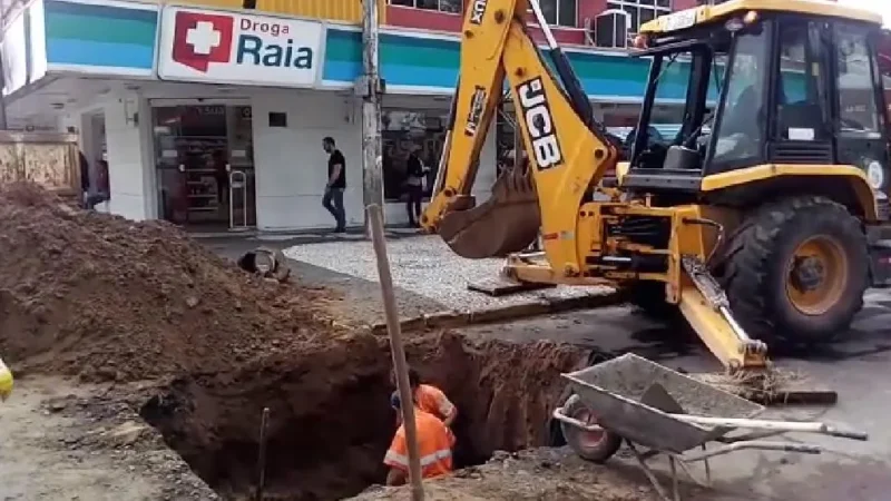Trânsito interrompido no calçadão
