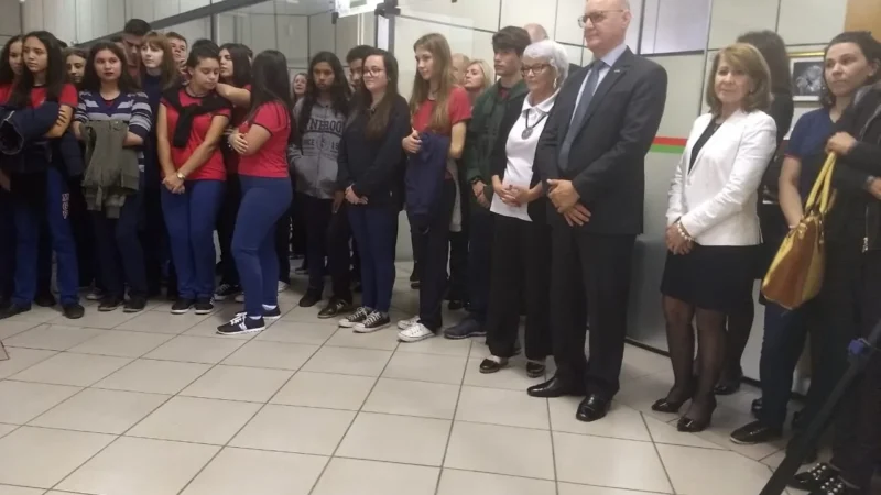 Secretário estadual de educação visita a região