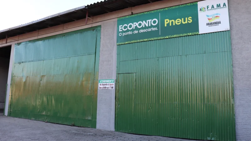 Material reciclável deve ser descartado no Ecoponto