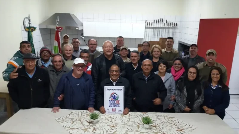 Rede de Vizinhos inaugura em mais uma rua de Araranguá
