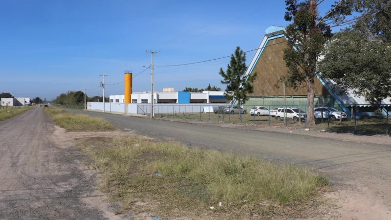 Será iluminado parte da avenida que leva à UFSC