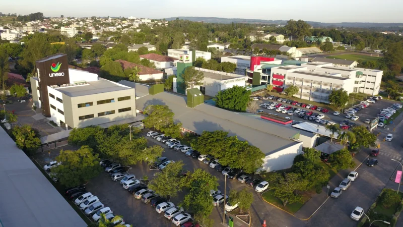 Unesc e Apex Brasil incentivam empresas Sul catarinenses no cenário internacional