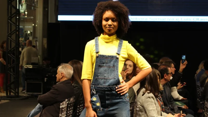 Alunos de Moda da Unesc apresentaram desfile no Nações Shopping 