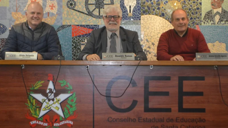 Em eleição unânime Gildo Volpato é reeleito vice-presidente do Conselho Estadual de Educação