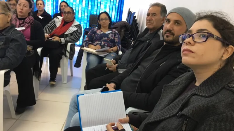 Candidatos para vaga do Conselho Tutelar participam de capacitação