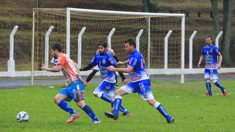 Espigão Grande e Centro são os finalistas do campeonato de Maracajá