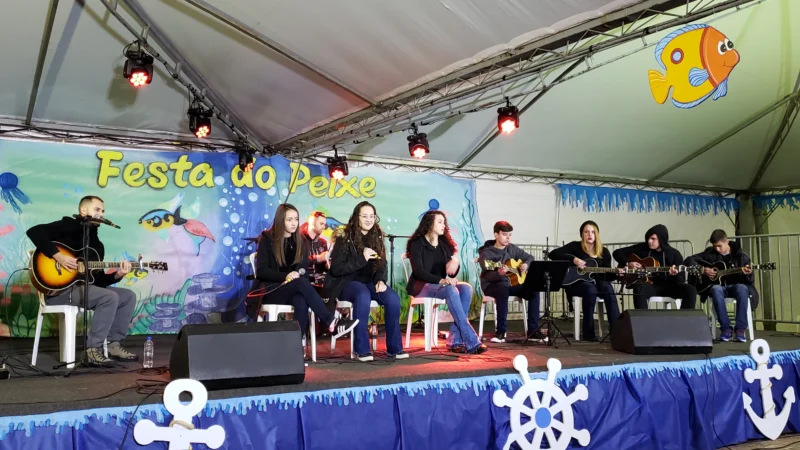 Festa do Peixe tem atrações culturais e gastronomia a base de frutos do mar 