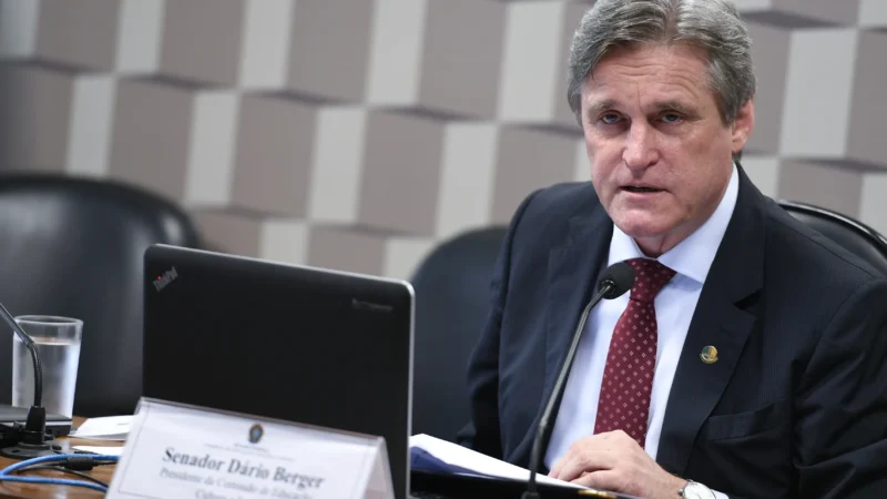 Dário: ”Cortes de recursos podem colocar em risco funcionamento de universidades”