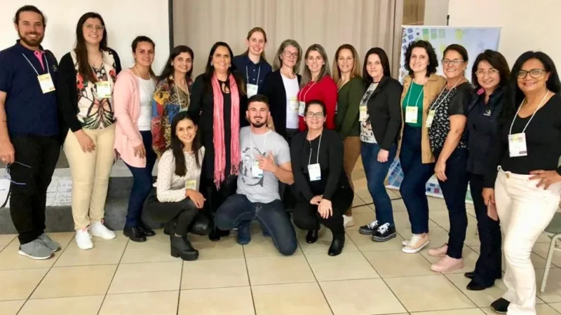Programa cooperjovem forma novos professores