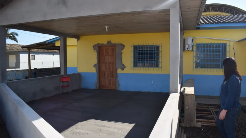 Jacinto Machado faz melhorias nas escolas durante as férias