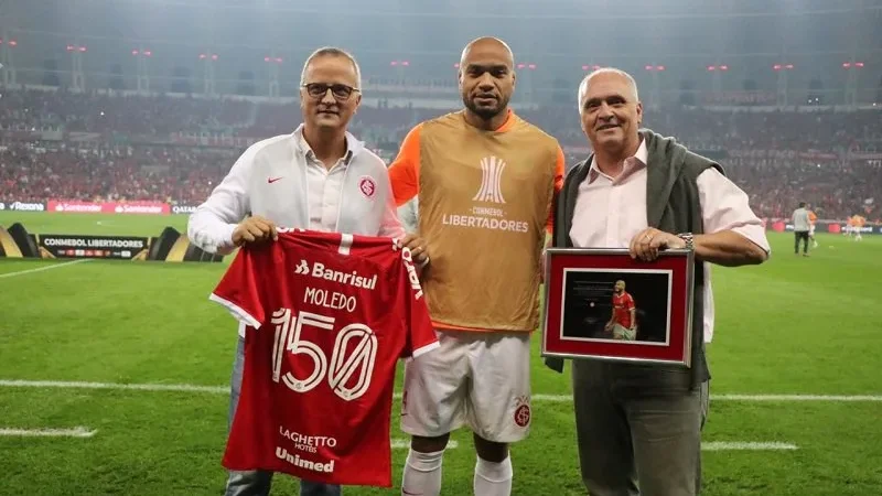 Internacional avança na Libertadores