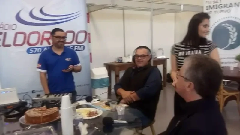 Tiago Zilli participa do programa ao vivo da Rádio Eldorado