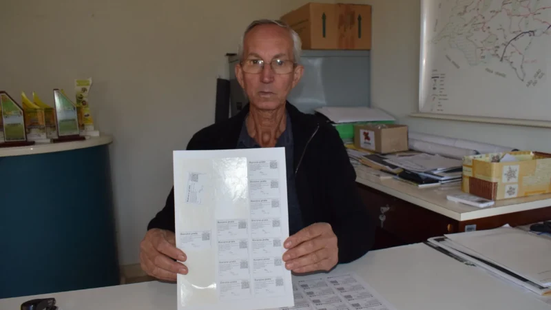 Agricultores de Jacinto Machado devem usar etiquetas de rastreabilidade de produtos