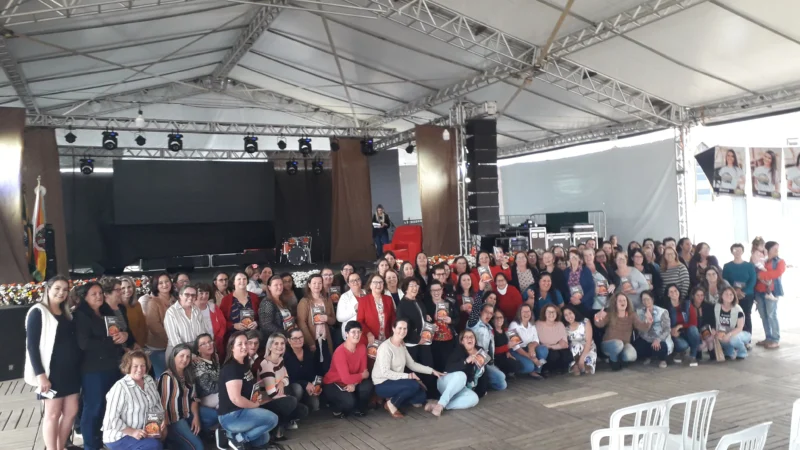 AS MÃES DÃO A RECEITA