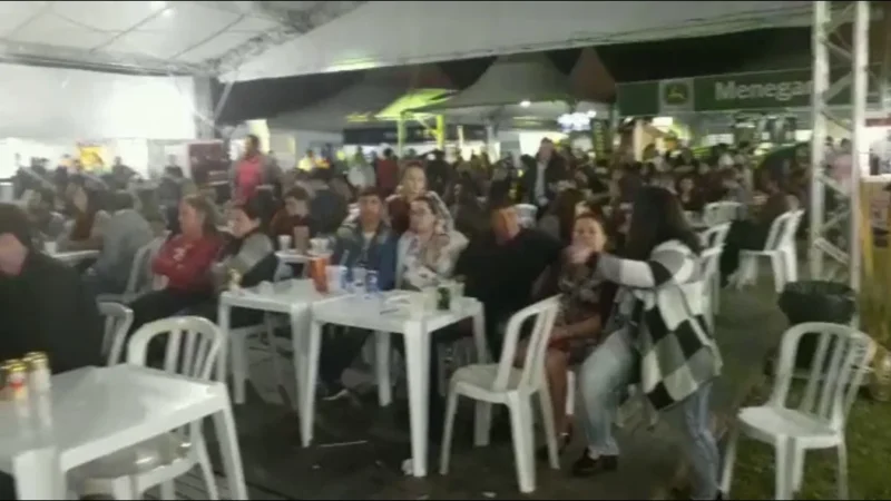 Domingo de almoço na festa – NOVATTA E VIEIRA EVENTOS