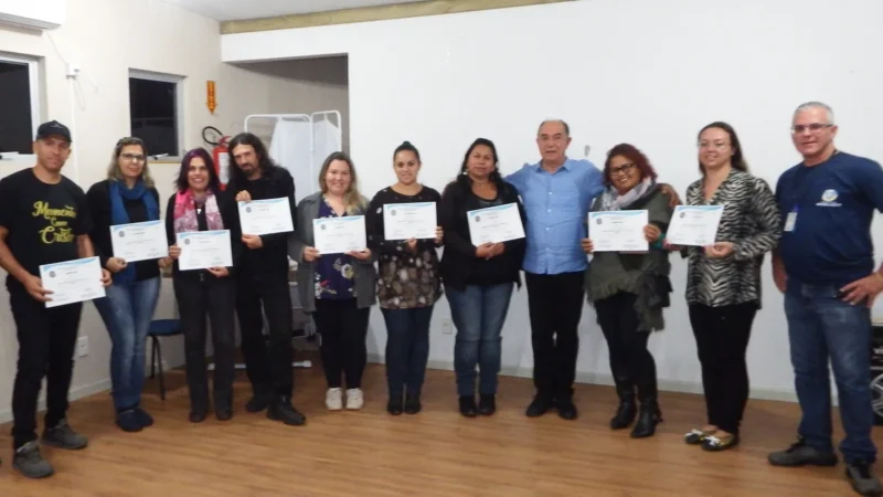 Baln. Arroio do Silva abre inscrições para cursos na área de beleza e alimentos