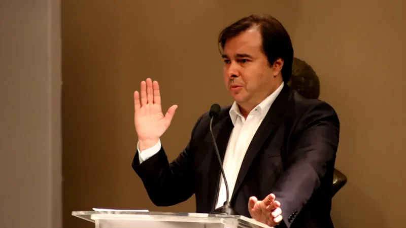 Pelo Estado 02 de setembro – Maia defende a redução do tamanho do Estado