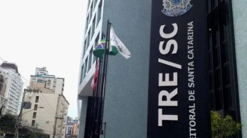 TRE-SC iniciou treinamento dos mesários e técnicos das eleições do conselho tutelar