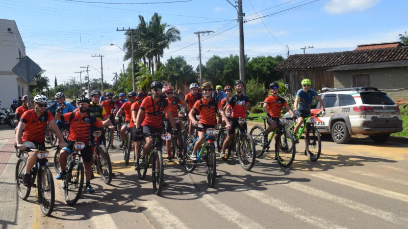 Jacinto Machado: 1º Mountain Bike reuniu mais de 50 participantes