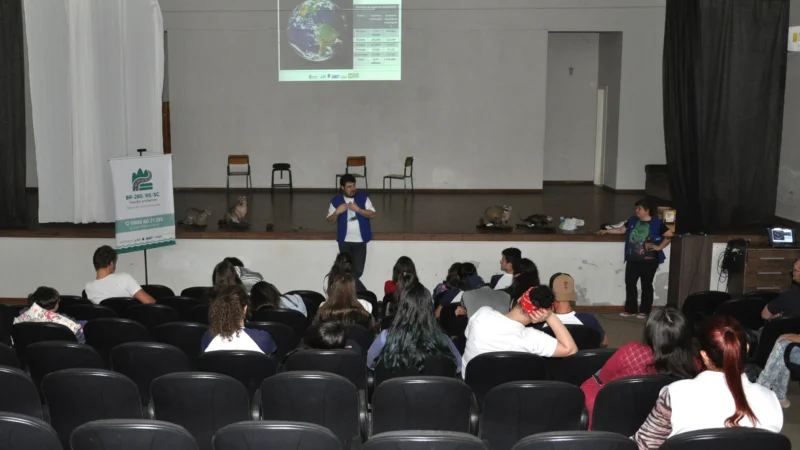 DNIT realiza atividades educacionais sobre turismo sustentável