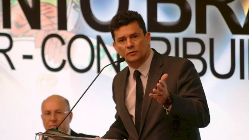 “Combater a corrupção é uma tarefa de todo o país e não de um indivíduo”, diz Moro