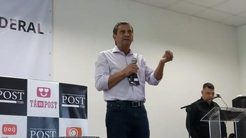 Júlio Garcia, presidente da Alesc, palestra sobre papel da bancada no desenvolvimento