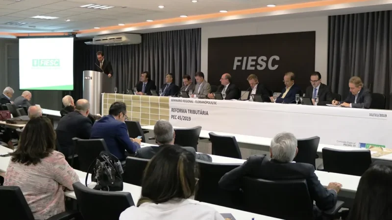 Pelo Estado 12 de novembro: Reforma tributária divide opiniões 
