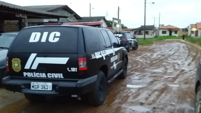 ARARANGUÁ: traficantes são presos no Arapongas