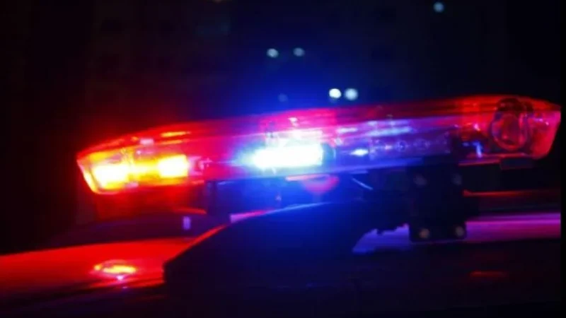 Homem dispara contra ex-esposa e depois atira em si mesmo