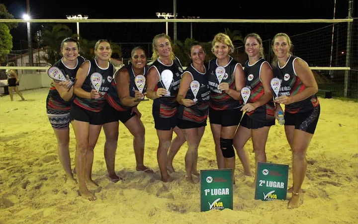 Amigas do Vôlei conquistam o bicampeonato