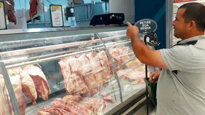 Biossegurança no Açougue dos Supermercados Cooperja