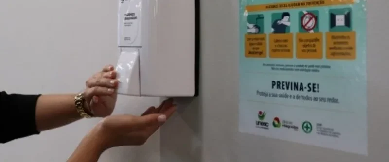 Unesc cria cartilha interna de prevenção e inicia retomada gradual das atividades essenciais
