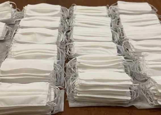 Voluntárias dos Clubes de Mães produzem 1.200 máscaras em tecido para o Cras