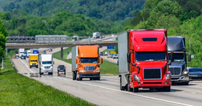 Setor de transportes volta a cair após um mês de recuperação