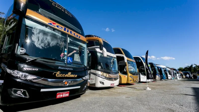 Empresas de transporte turístico criticam governo de SC por manter a suspensão das atividades